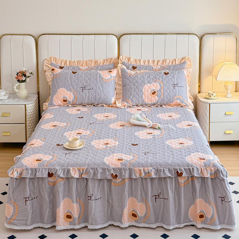 Thickened Pure Cotton Padded Bed Skirt Bedspread Cotton Padded Ruffle Edge Protection Non-slip Pillowcase Bedspread Cover