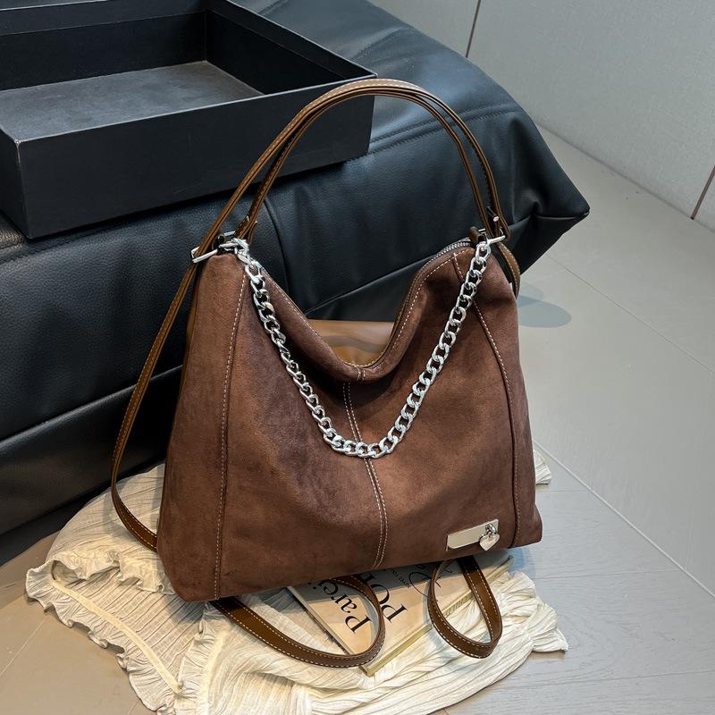 2025 Trendy Women's Large-Capacity Fashionable Tote: Commute & Crossbody Bag