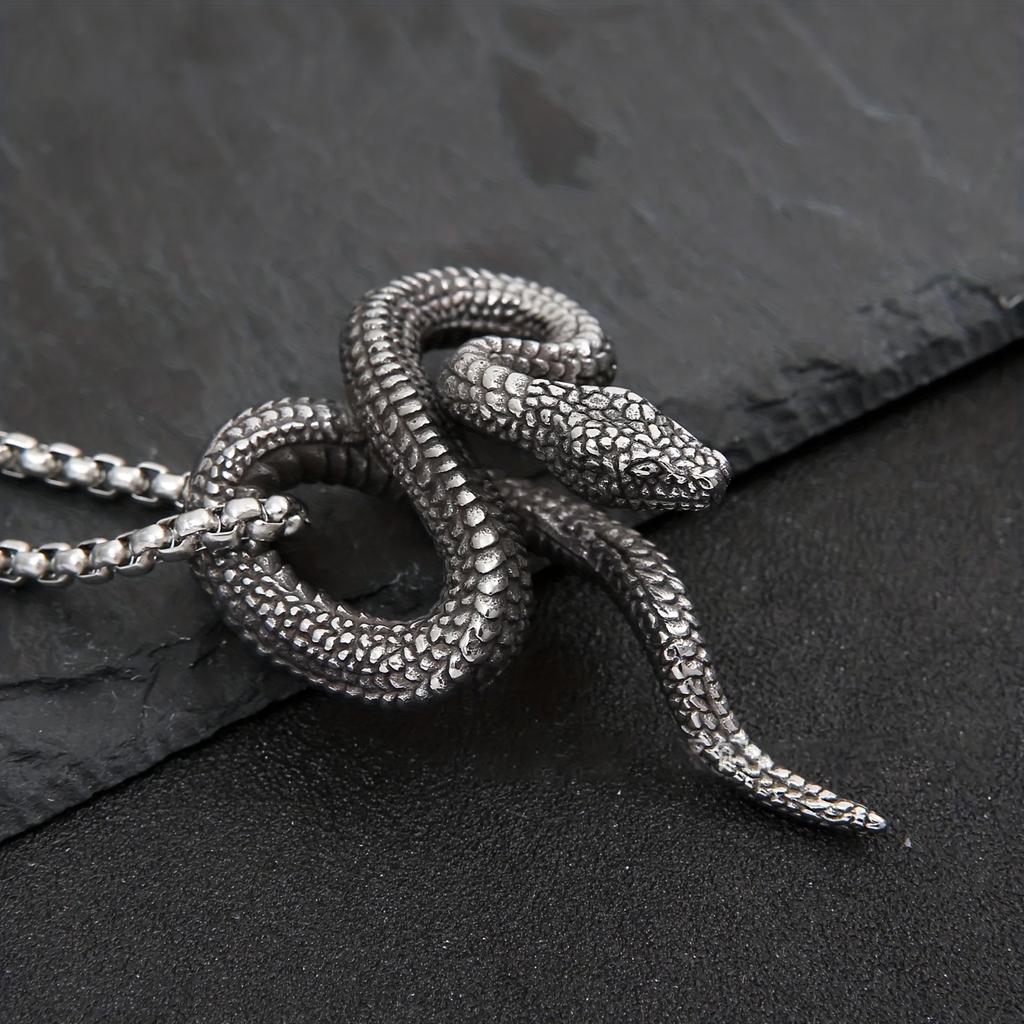 Serpentine Necklace - Elegant Silver Tone Chain Jewelry
