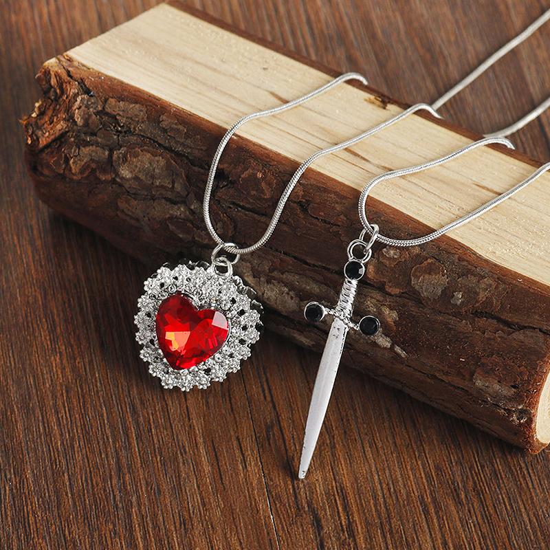 2pcs Fashion Creative Love Sword Heart Shape Pendant Necklace Couples Women and Men Party Jewelry Couple Gift Accessories