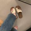 Korean version of retro flat-bottomed toe slippers women's outer wear 2025 summer new niche fashion commuter open-toed sandals