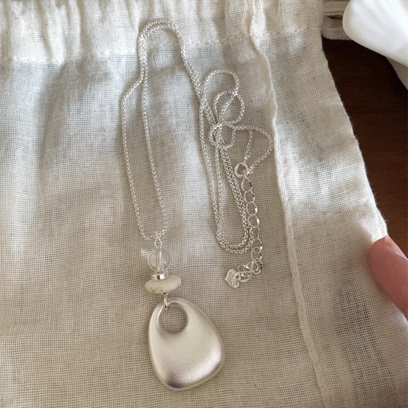 Matte Minimalist Pendant Necklace - Personalized Layered Aesthetic Chain Accessories
