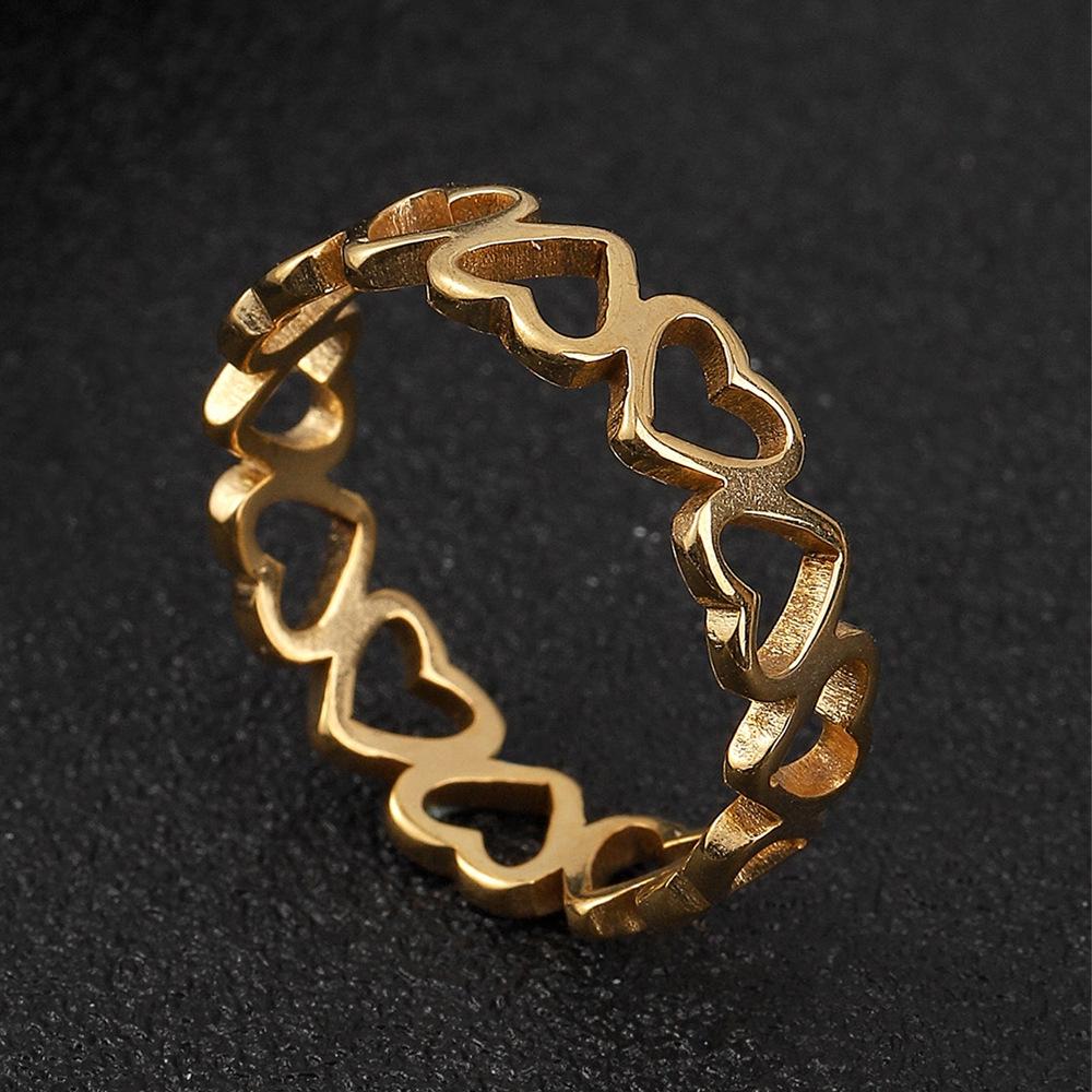 Bague en Titane avec Design de Cœur Creux en Acier Inoxydable