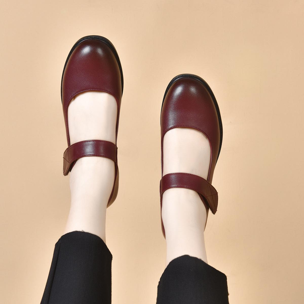 

Женские туфли-лодочки с круглым носком, весенняя новинка, с мелким вырезом, с ремешком на одной пряжке, на среднем каблуке, для танцев, простые туфли на высоком каблуке 40 бордовый