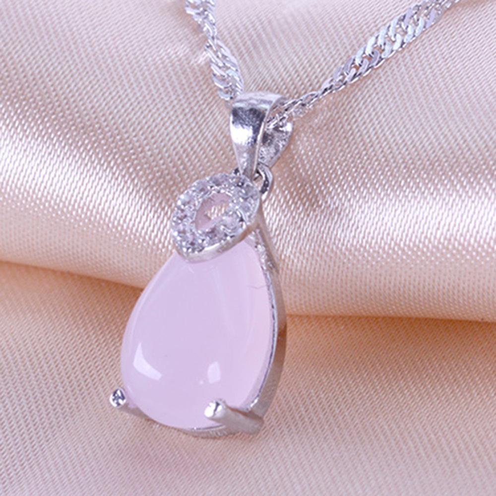 Weihua, Women'S Necklace, Women'S Natural Hibiscus Stone Powder Crystal Lucky Stone Pendant, Silver-Plated Jewelry.