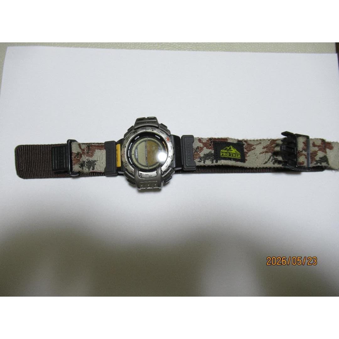 Used Casio PRO TREK PRT-40WVJ-5T WWF Rhino battery dead