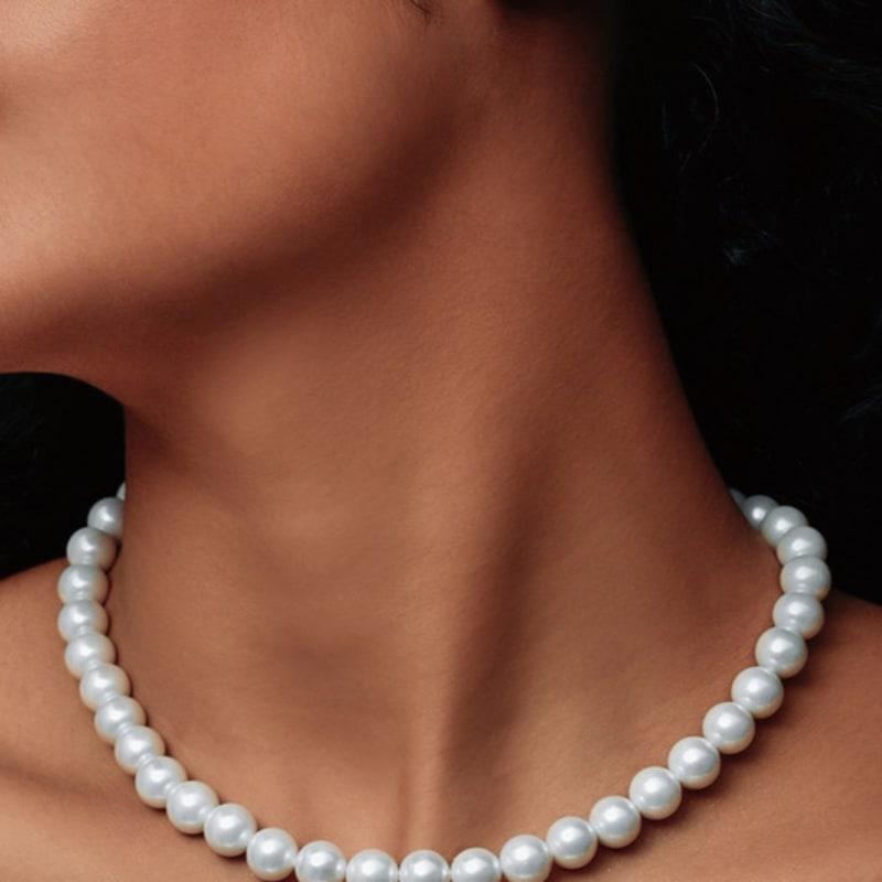 

eyh.arte Ribbon in the sky Collection .11 white