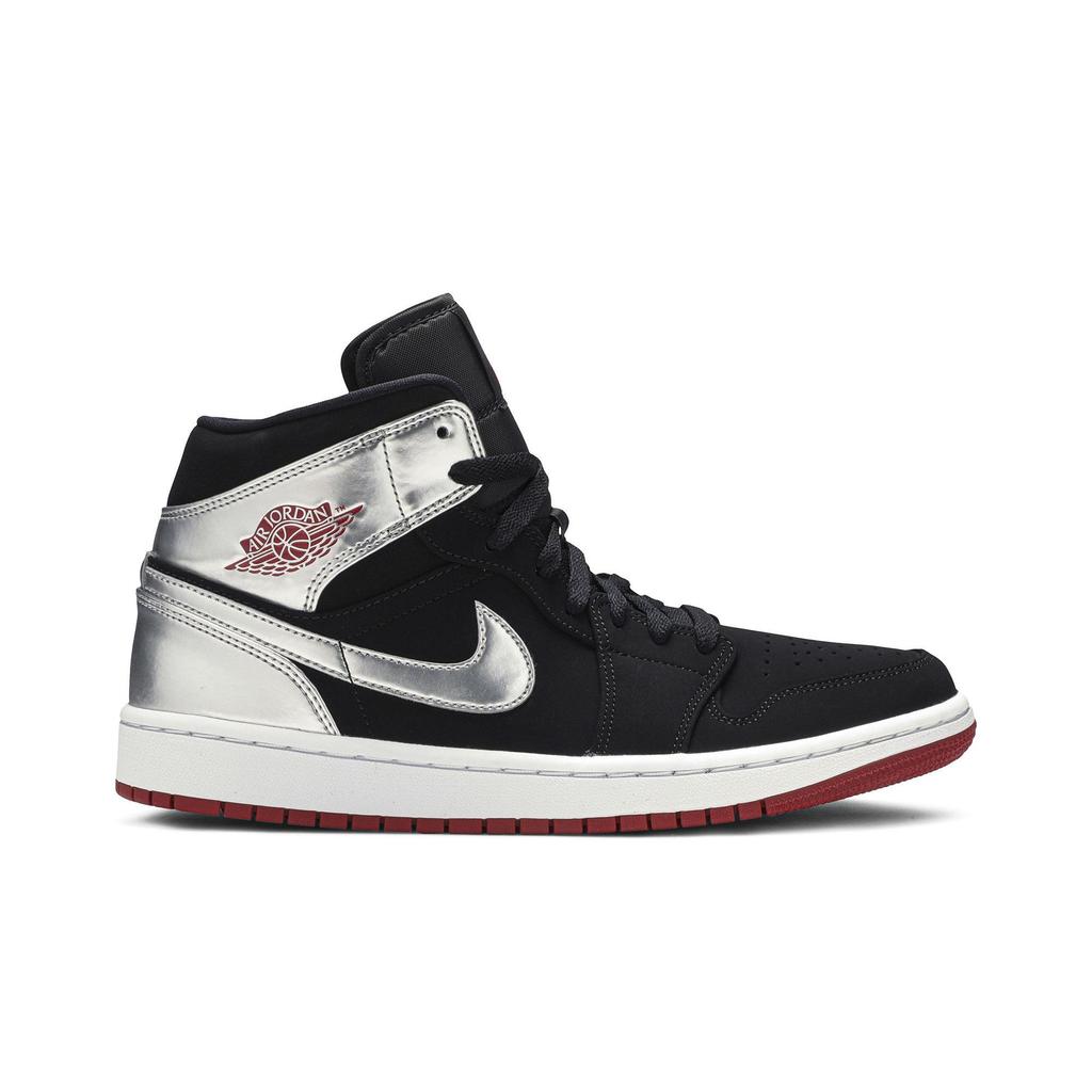 Air Jordan 1 Mid 'Johnny Kilroy' (Unisex) Black / Gym Red / Metallic Silver Vintage Basketball Shoes 554724 057