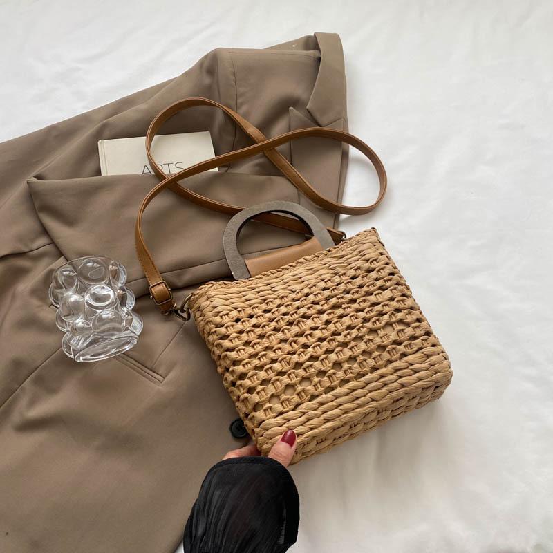 

2025 autumn new trendy casual simple hand woven bag beach bag, messenger bag women s bag straw shoulder bag Without pendant коричневый