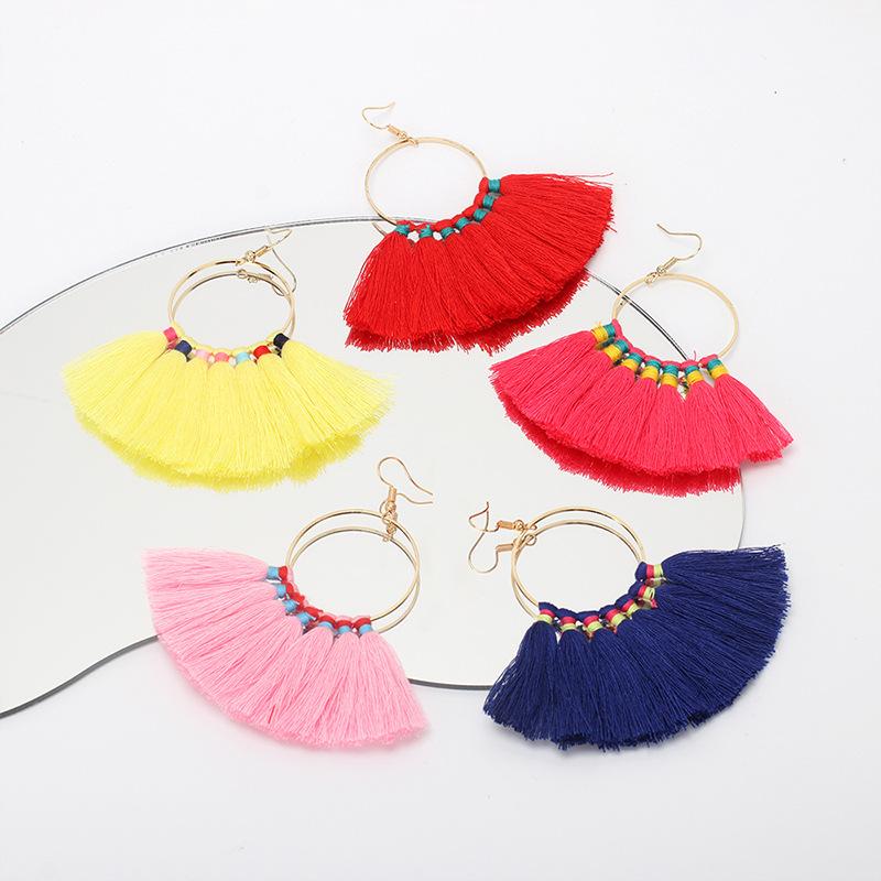 ins cold wind geometric large circle fringed earrings, the same bohemian French temperament earrings