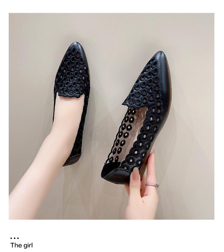 2025 Women's Soft Leather Breathable Slip-on Sandals