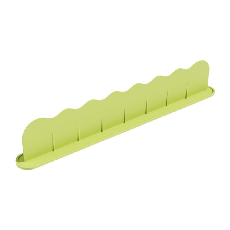 Silicone water retaining board, sink countertop water retaining board, household sink, vegetable washing, dishwashing, splash-proof partition