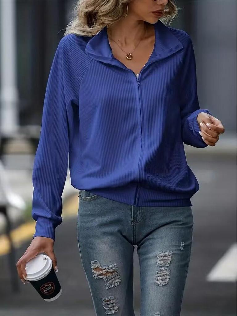 Women's Casual Autumn/Winter Knitted Jacket – Solid Color, Long Sleeve, Loose Fit, Zipper Closure.
