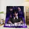 Mittwoch Gothic Decke Flanelldecke für Bett, Sofa, Camping, Wandern, Picknick Zubehör, Geschenk für Familie Fan Geschenke