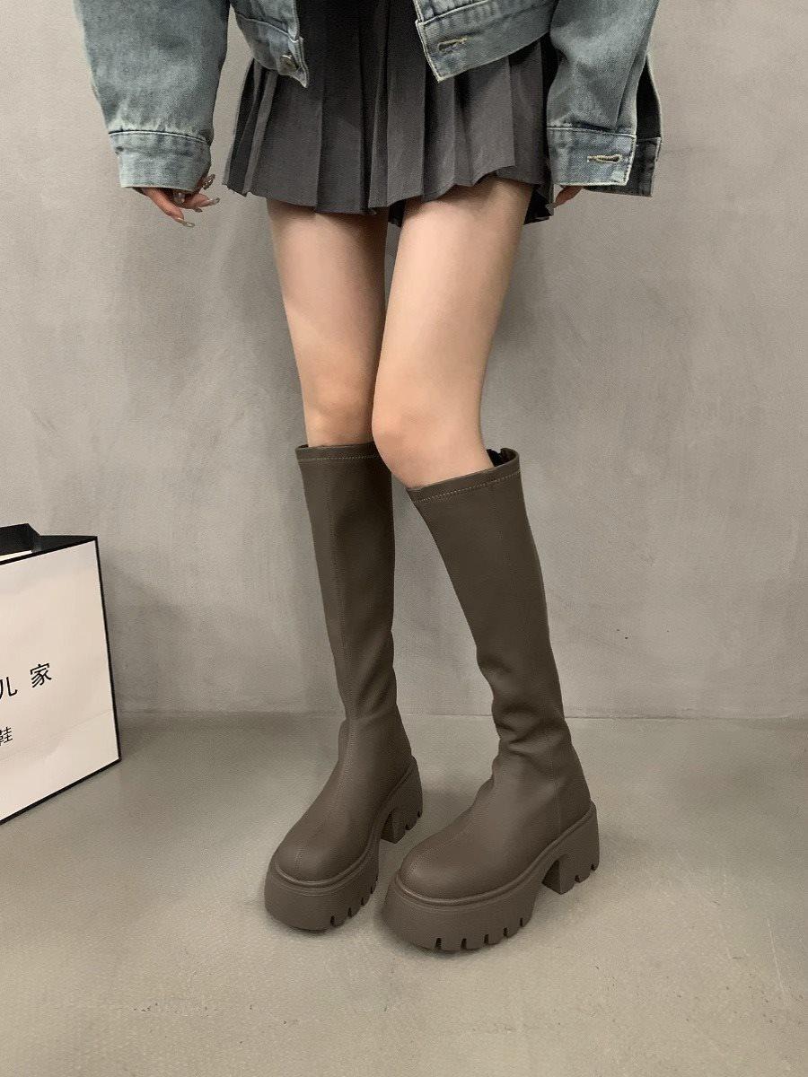 

Fashion 2025 new New Round Head Thick Sole Retro Heightening Mid-calf Boots with Velvet Warm and Comfortable Fashion Show Boots 40