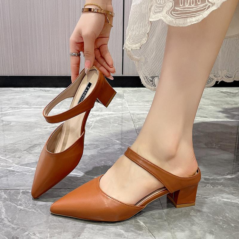 Fashion Sandals Women's Summer Slippers New Pointy Chunky Heel Sandals Large Size Women's Fashion Woman Muller Shoes