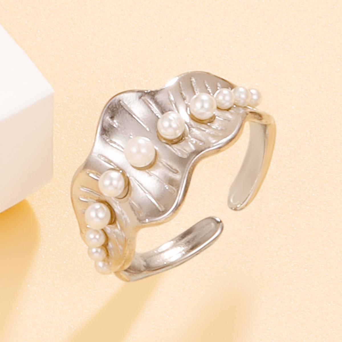 Elegant Vintage Lace Faux Pearl Pleated Open Stainless Steel Ring