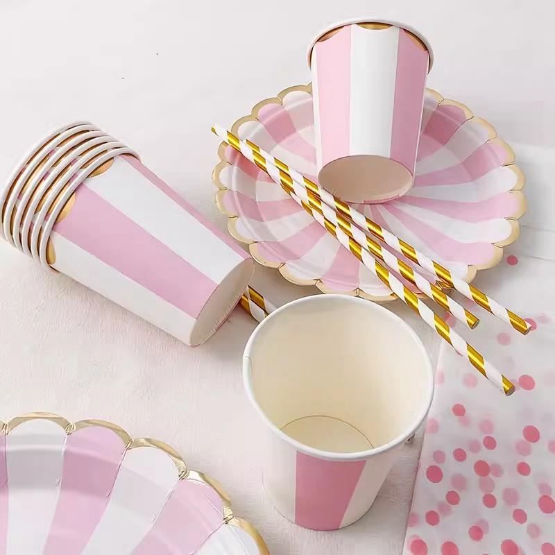 10Pcs CampingPicnic Tableware Set Disposable Paper Dishes Plate Cup Outdoor Camping Accessories Portable Cutlery