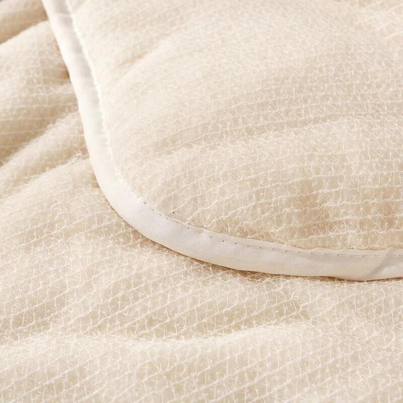 Beyond Soft & Comfortable Cotton Winter Quilt, 150x210cm