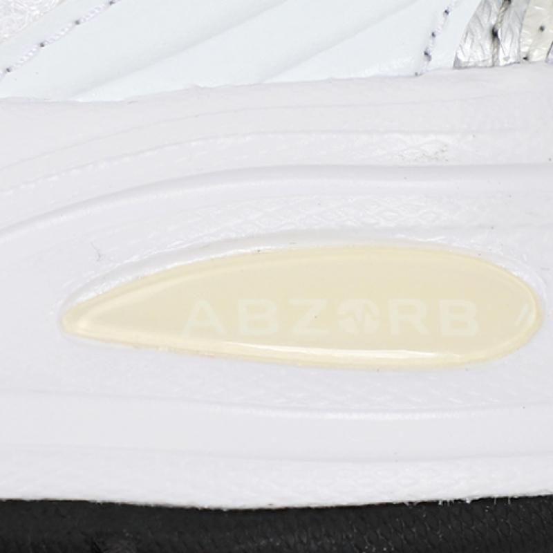 New Balance 530 White Beige