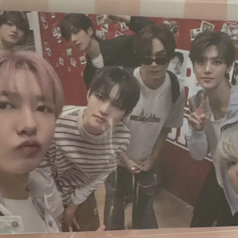 

Ncitydream Всплывающая групповая фотокарточка