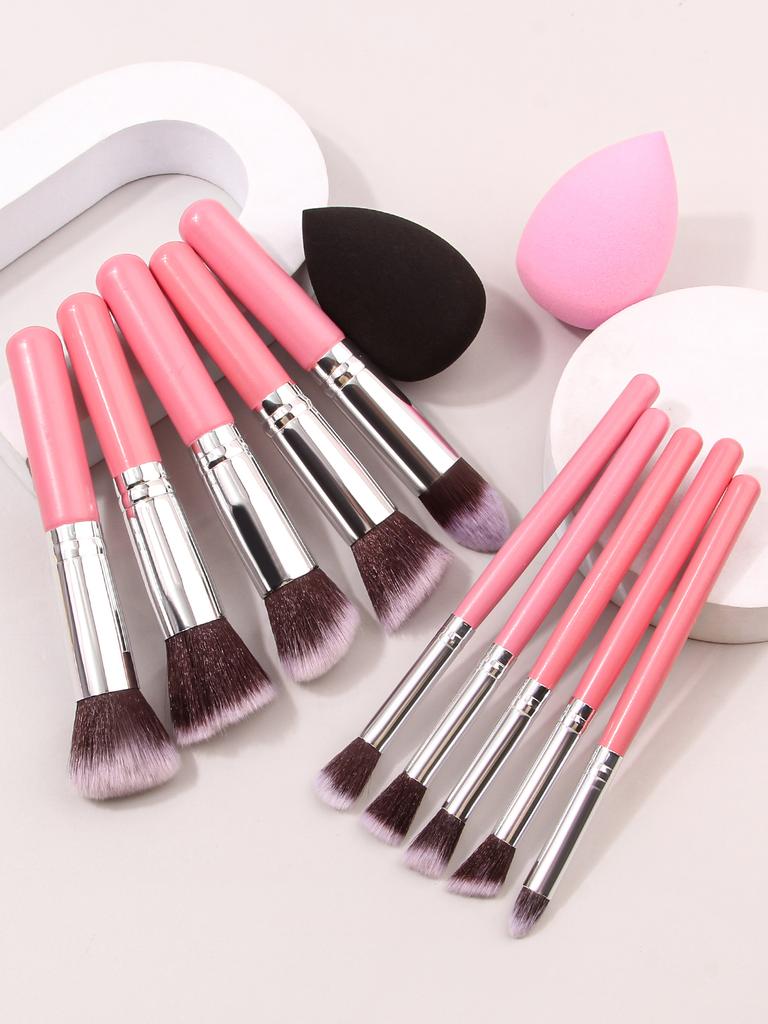10PCS makeup brush set:Soft bristle foundation brush,concealer brush,eyeshadow brush,blush brush,contour brush+2PCS makeupsponge