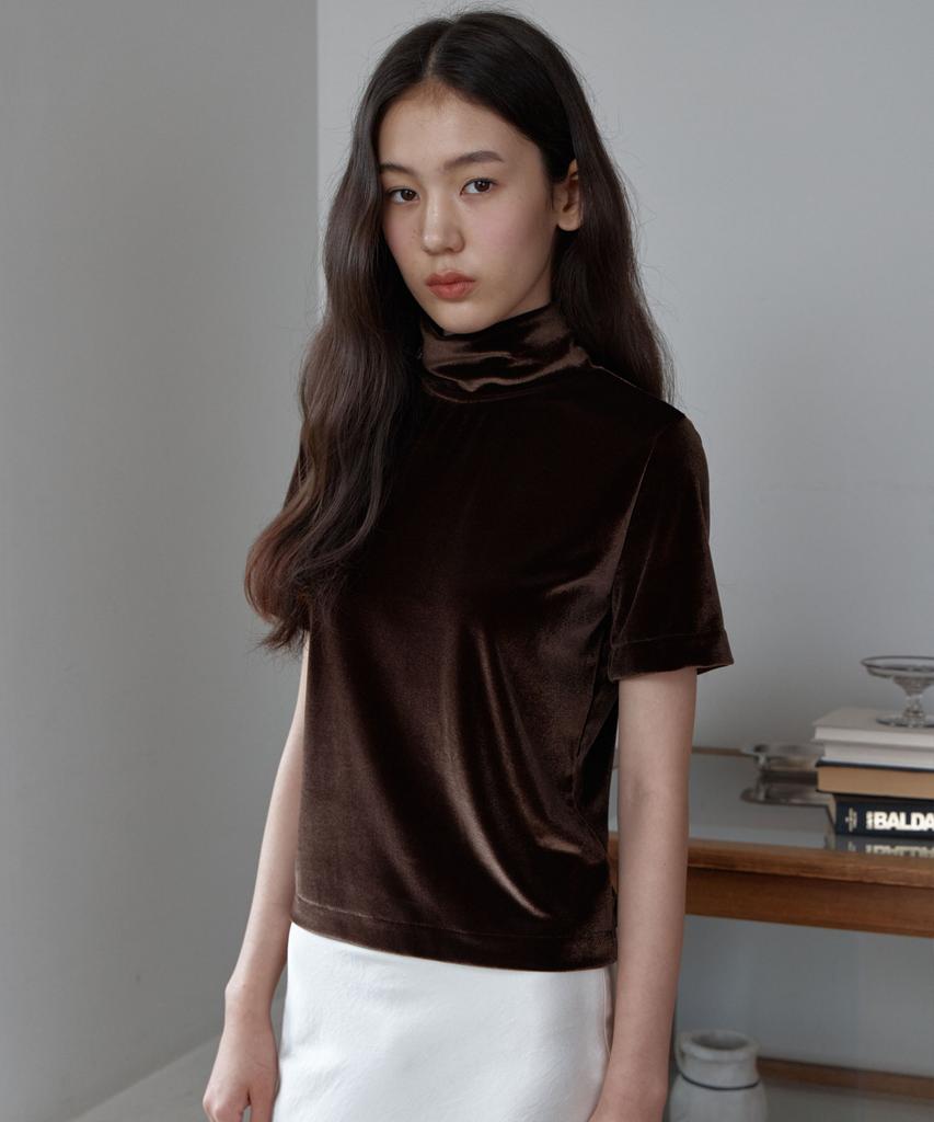 38COMEONCOMMON Velvet Glow Half Turtleneck (Brown)