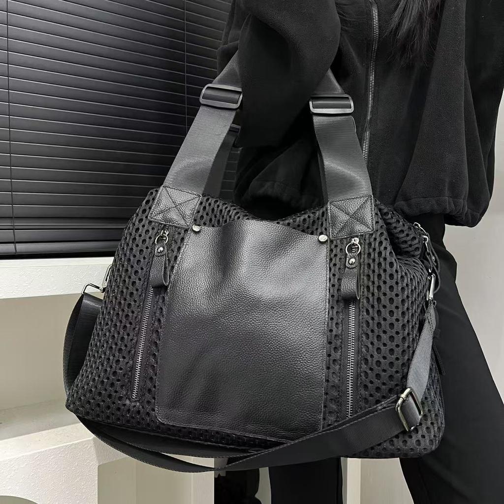 Lässige Umhängetasche Große Kapazität Spleißung Kurztrip Tragbar Schräg über den Körper tragbare Tasche