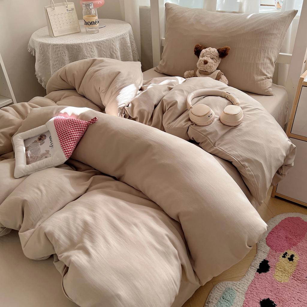 3-Piece Comfortable Solid Color Bedding Set - Includes 1 Duvet Cover and 2 Pillowcases, Soft Bedding  (Inner Core Not Included)