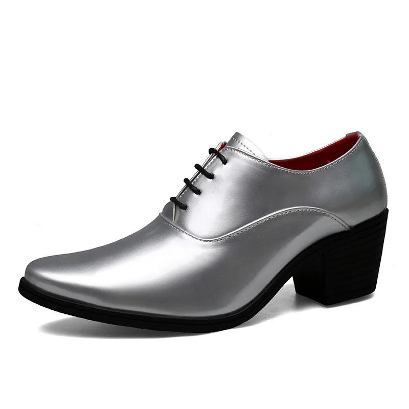 

2024 Серебристые туфли на высоком каблуке для мужчин, роскошные удобные свадебные туфли, увеличивающие рост, с острым носком, на шнуровке, кожаные туфли для мужчин 45