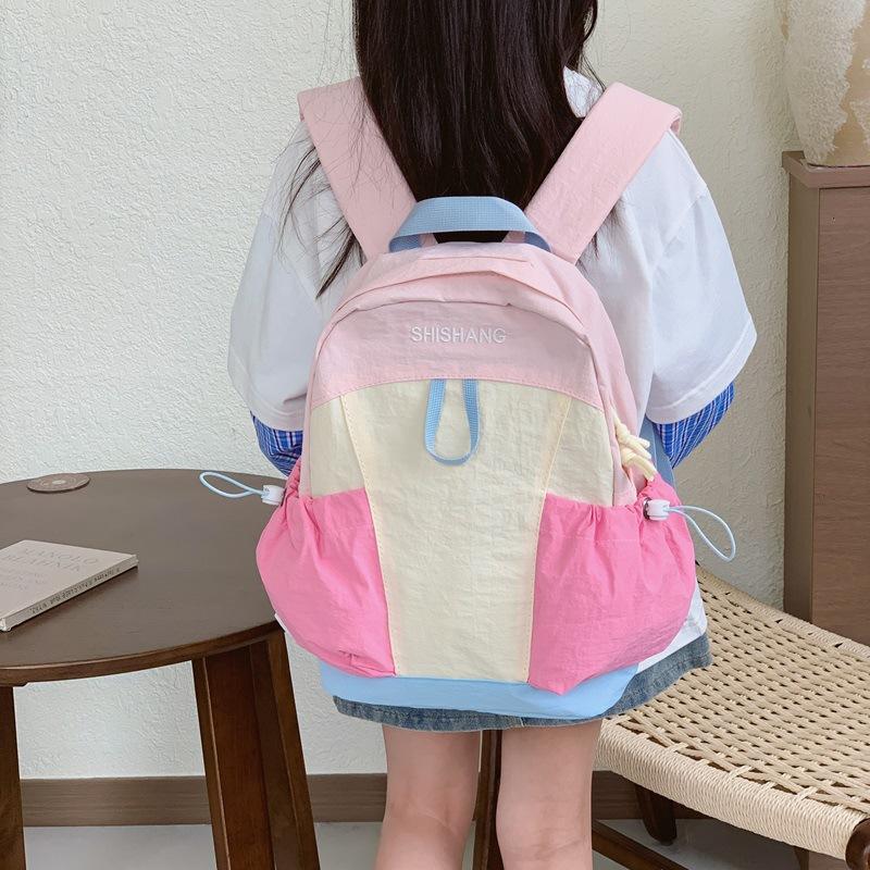 Schoolbag Large Capacity Primary School Bag Korean Version Fashion Contrasting Color Boys and Girls Backpack 1011 New Casual Children's Backpack