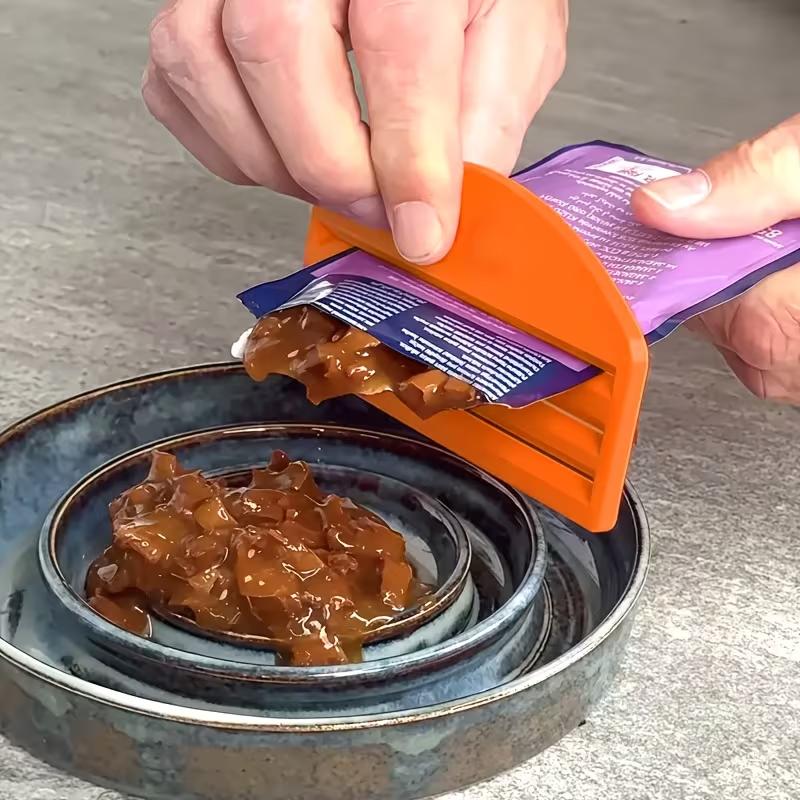 Cat Food Squeezer: Extract & Save Every Bit, Ensures Zero Waste, Perfect for Clean Feeding, Ideal for Food Bags.