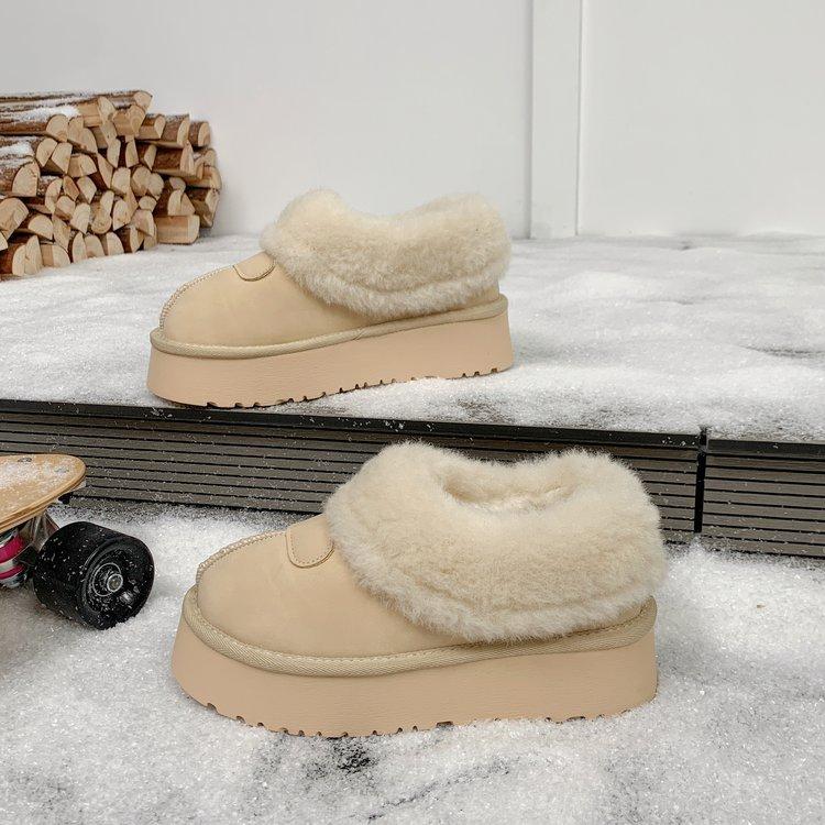 Fur Waterproof Fur Integrated Snow Boots Women's 2025 New Winter Piled Thickened Warm Northeast Cotton Shoes