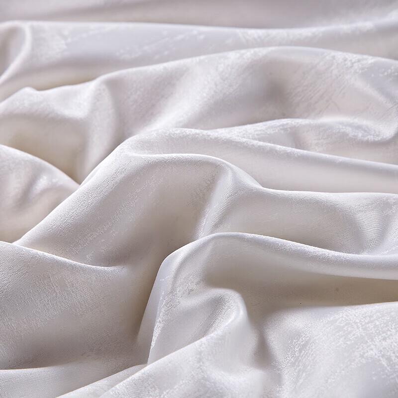 HYX Flowing Light Icy Silk Duvet