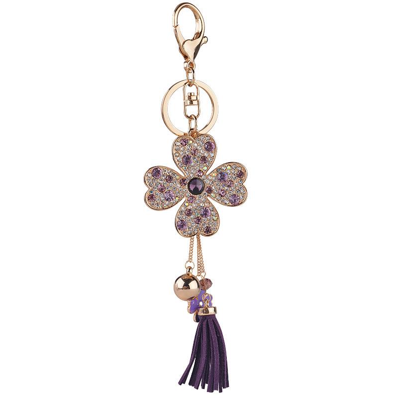 Luxury Designer Jewelry Creative Lucky Clover Keychain with Sparking Rhinestone Fashion Bag Keychain Car Pendant