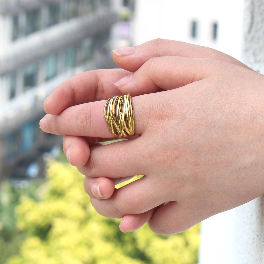 Fashion Jewelry Stainless Steel 18K Gold Plated Metal Geometric Wide Ring Irregular Woven Wrap Closed Rings for Women
