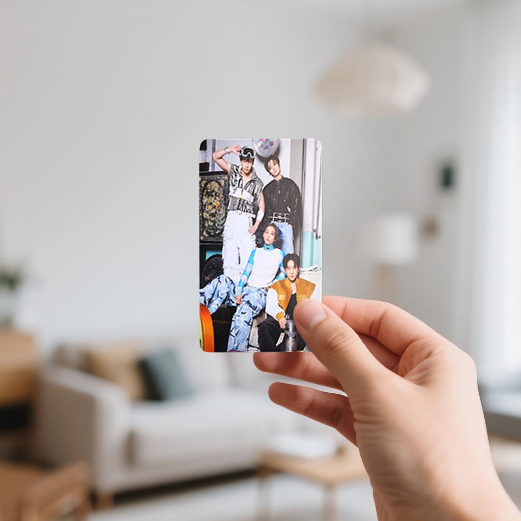 Photos Of Well-known Men's Group Stars, Collectible Small Cards, Collectible, Gifts Suitable For Stars