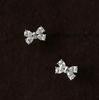 Exquisite and Compact Bow-shaped Earrings for Women, Light Luxury Earrings, Fashionable and Versatile Jewelry.