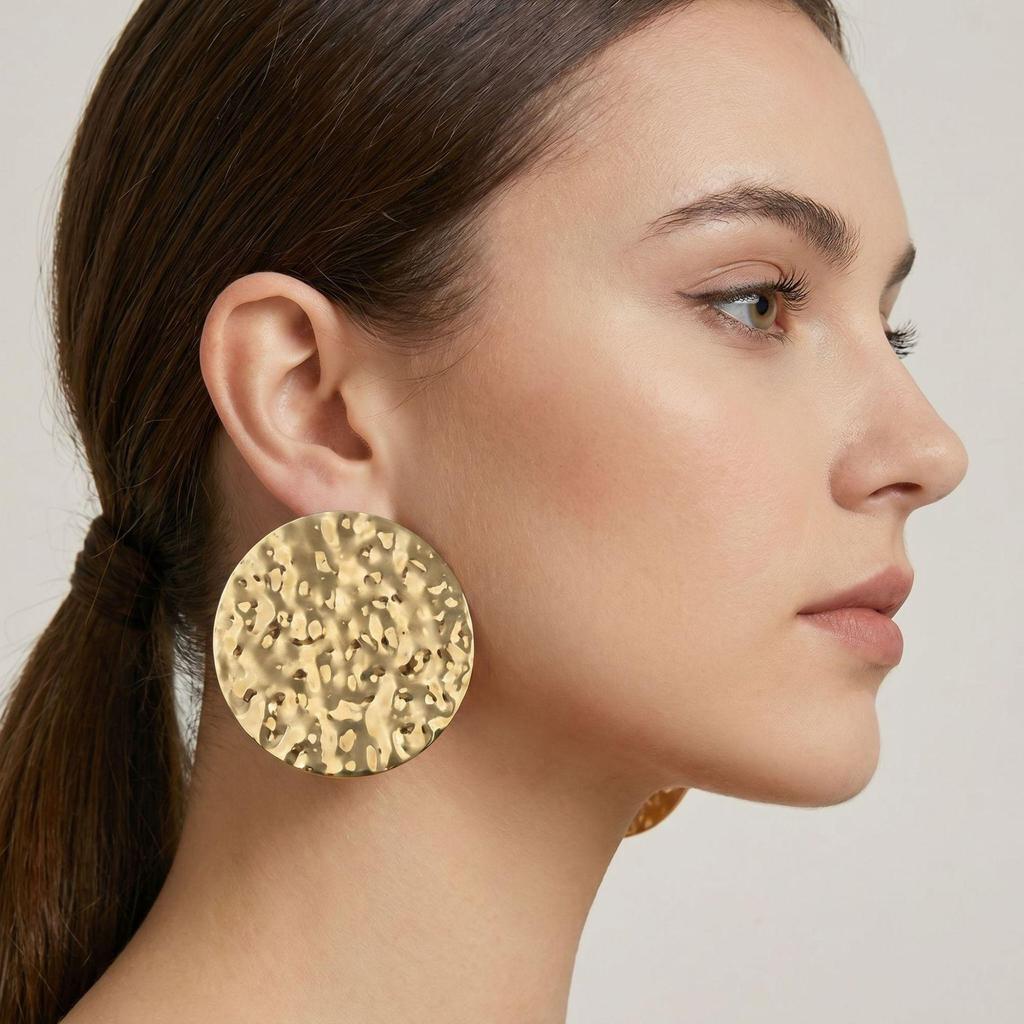 European & American Stylish Irregular Flower Stud Earrings for Women's Elegant Personality