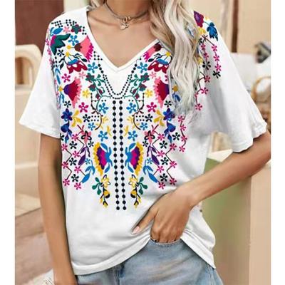 Letni T-shirt Floral Etniczny Nadruk 3D Dekolt V Retro Damskie Topy Boho Streetwear Harajuku Oversize T-shirty Odzież Damska