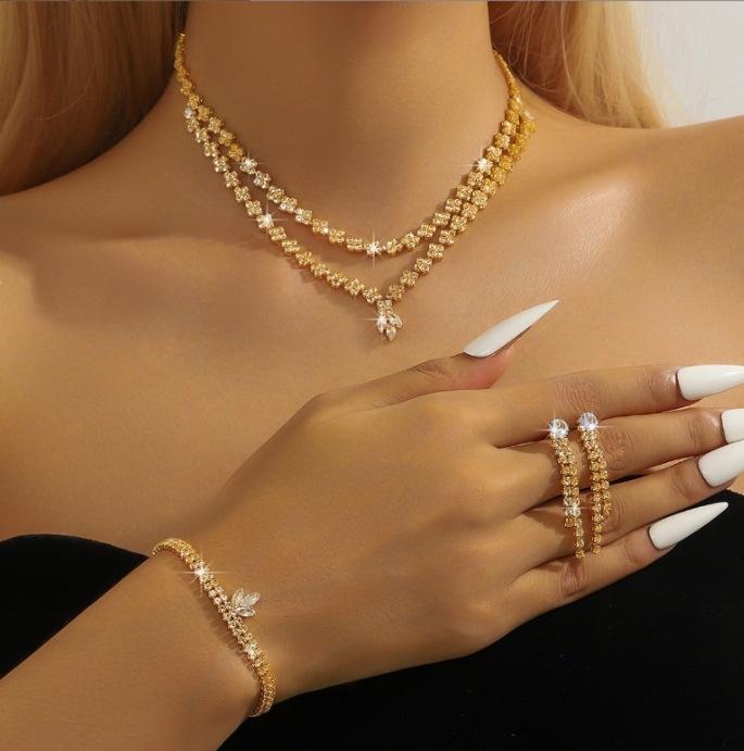Set Necklace Earrings Bracelet Fashion Jewelry Copper Zircon High Sense Wedding Season Girl