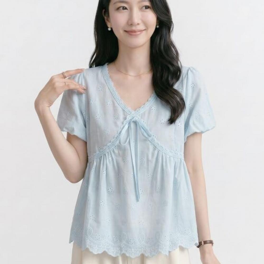NaVaVa V Neck Short sleeVe Blouse With Embroidery Punching Lace Nb3157