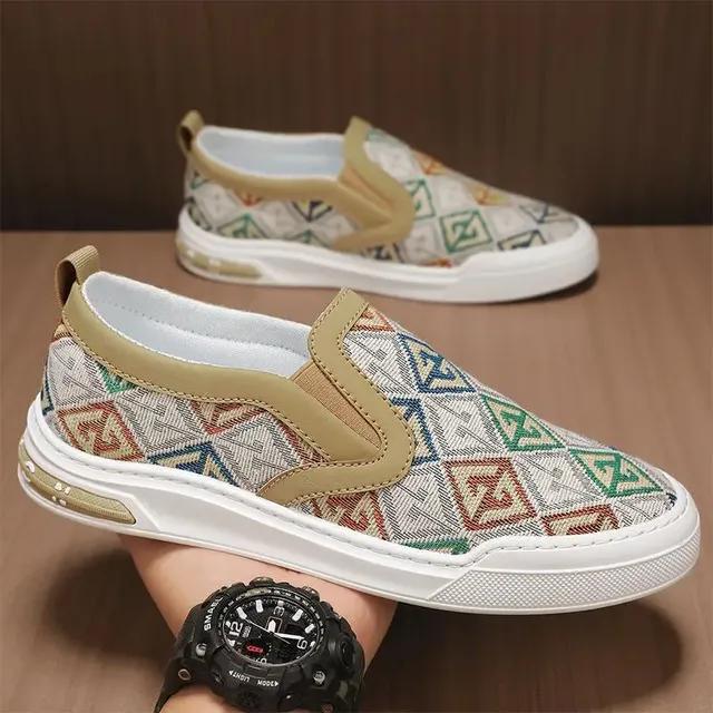 Весенние мужские парусиновые повседневные туфли с модным принтом на плоской подошве молодежные уличные классные мокасины без застежек 39 бежевый 2786₽