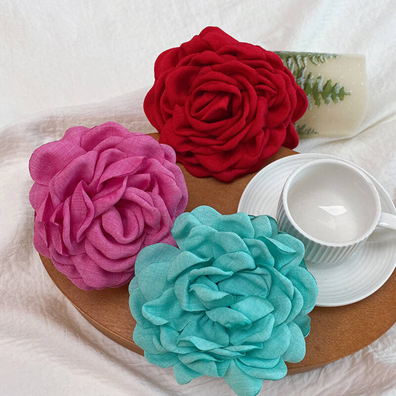 Korean Fabric Rose Flower Hair Claw Clip Women Girls Fashion Barrettes Plastic Hair Grab Clamp Headwear Hair Accessories