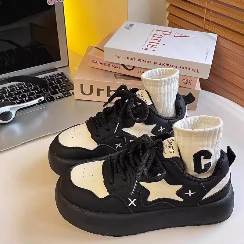 

Korean version of big head white shoes for women s 2025 spring new platform casual shoes for students versatile low-top board shoes ins tide 35