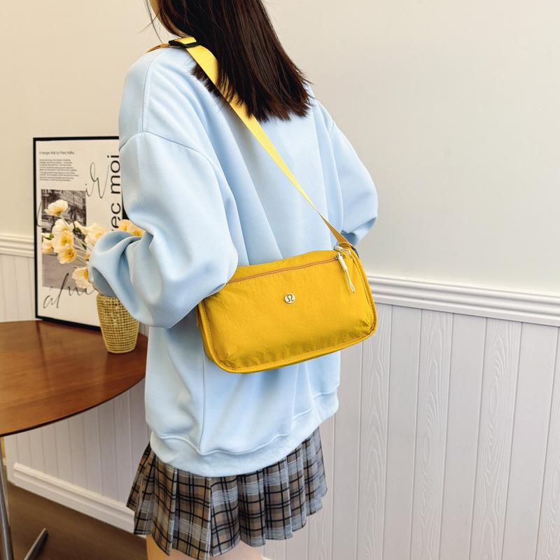 Simple and Large Capacity Crossbody Bag Casual Water-repellent Shopping Bag Fashionable Nylon Cloth Bag Casual Women's Shoulder Backpack