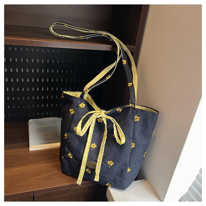 

Plaid canvas large-capacity new summer versatile shoulder messenger bag, college student class tote bag темно-синий