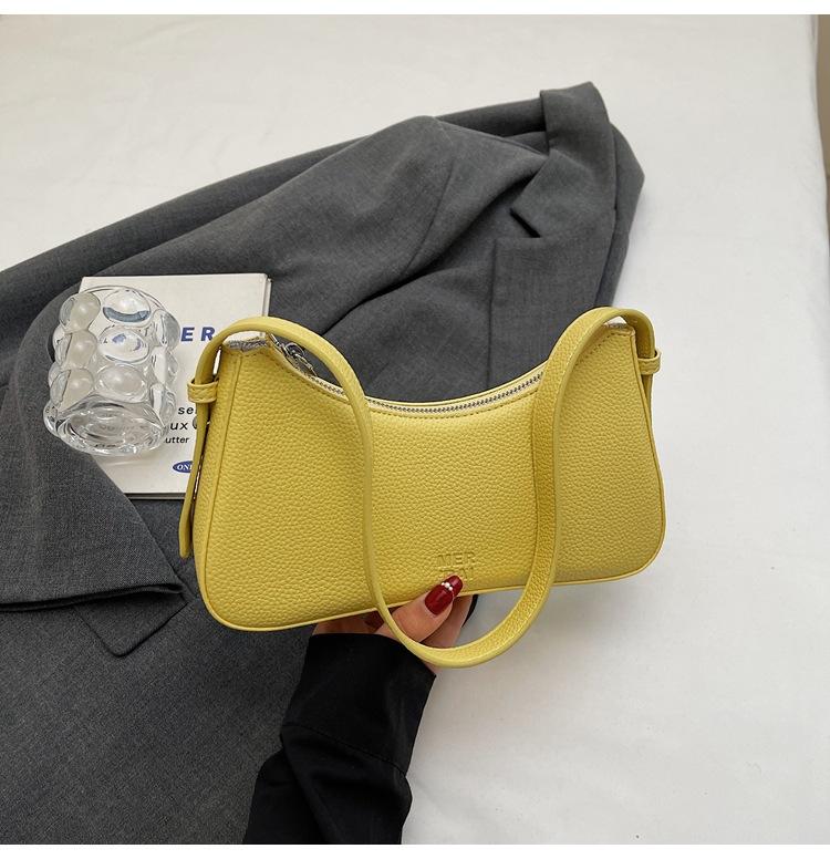 

2025 new bag summer casual handbag fashion temperament shoulder underarm bag travel commuter women s bag жёлтый