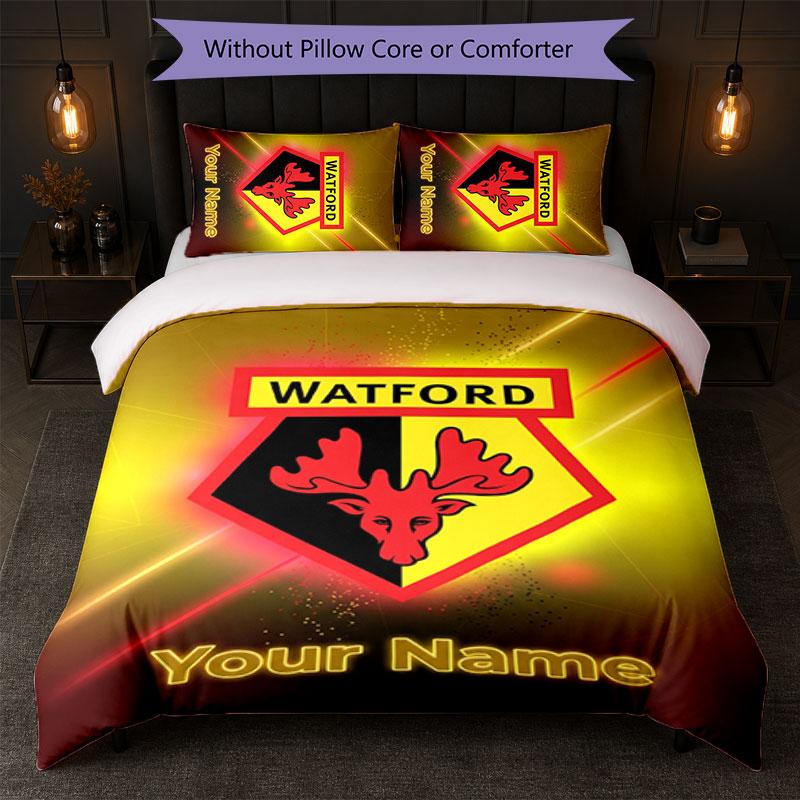 Watford FC Individuelles Namens-Text Bettwäsche-Set 1 Bettbezug+2 Kissenbezüge Fußball-Logo Personalisierte Geschenkidee für besonderen Anlass Schlafzimmerdekoration