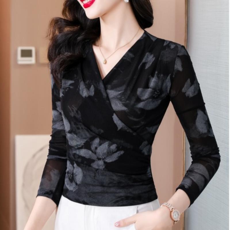New Winter V-neck Mesh Base Shirt for Women with Small Shirt Printed Long-sleeved T-shirt Top